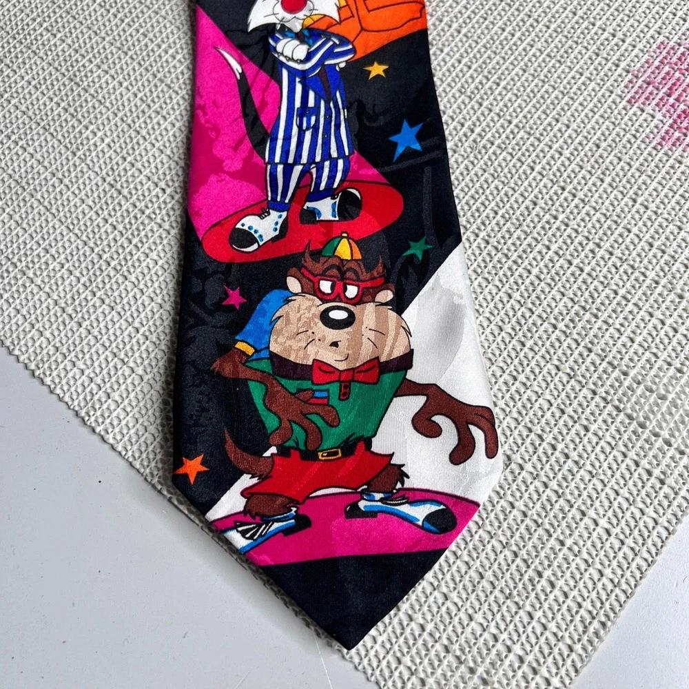 Vintage 1993 Looney Tunes Mania Tie Bugs‎ Bunny Daffy Duck Taz Sylvester 90s